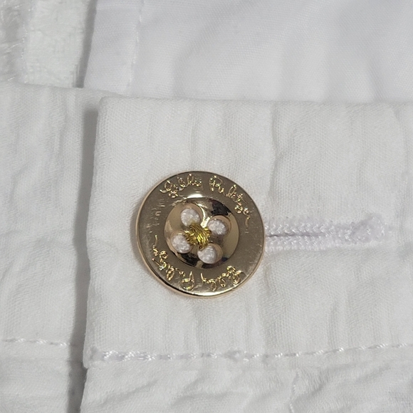 Lilly Pulitzer Buttercup Scalloped Resort White Shorts. - Picture 8 of 11